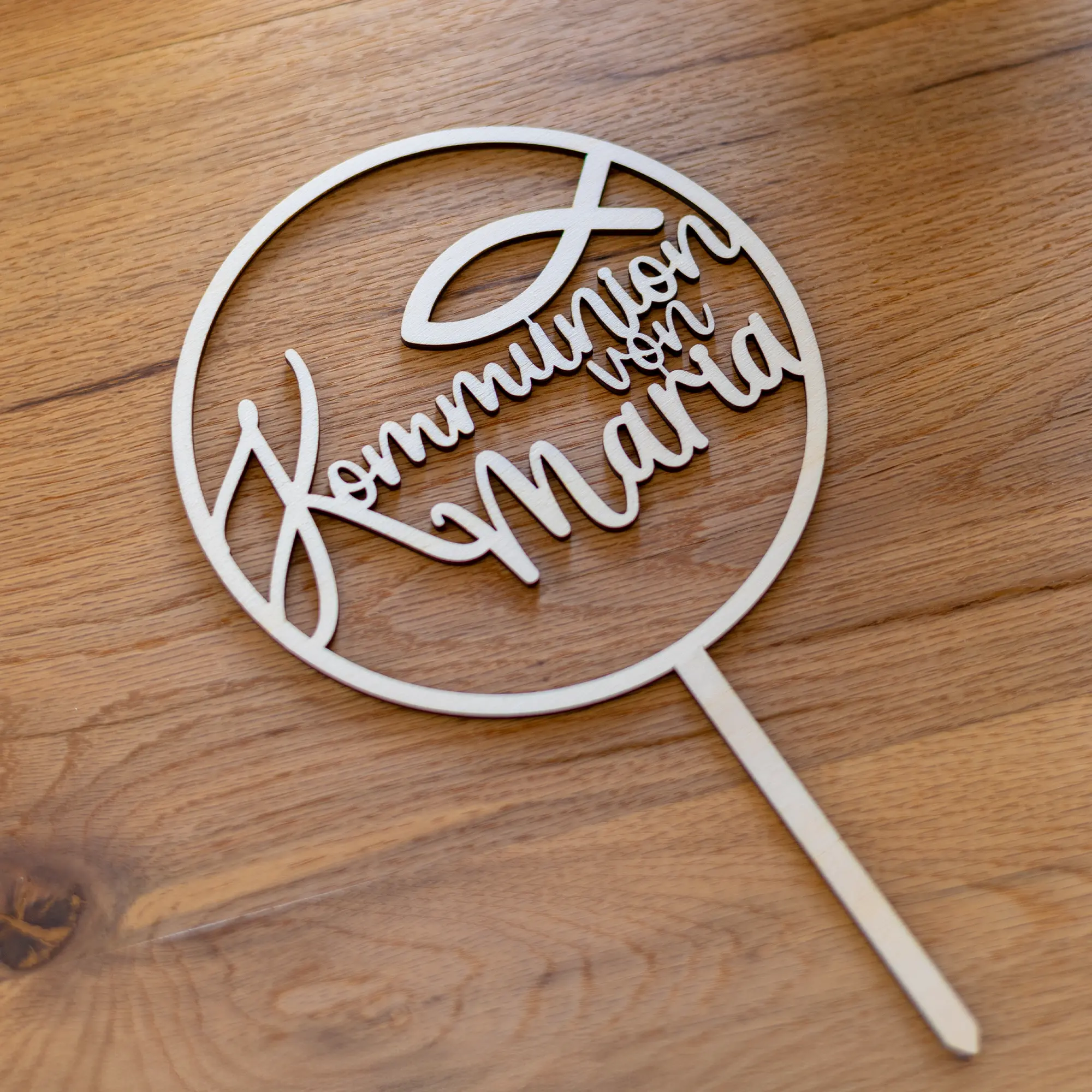 Personalisierbarer Caketopper -„Kommunion von“ mit Fischsymbol – Bild 2