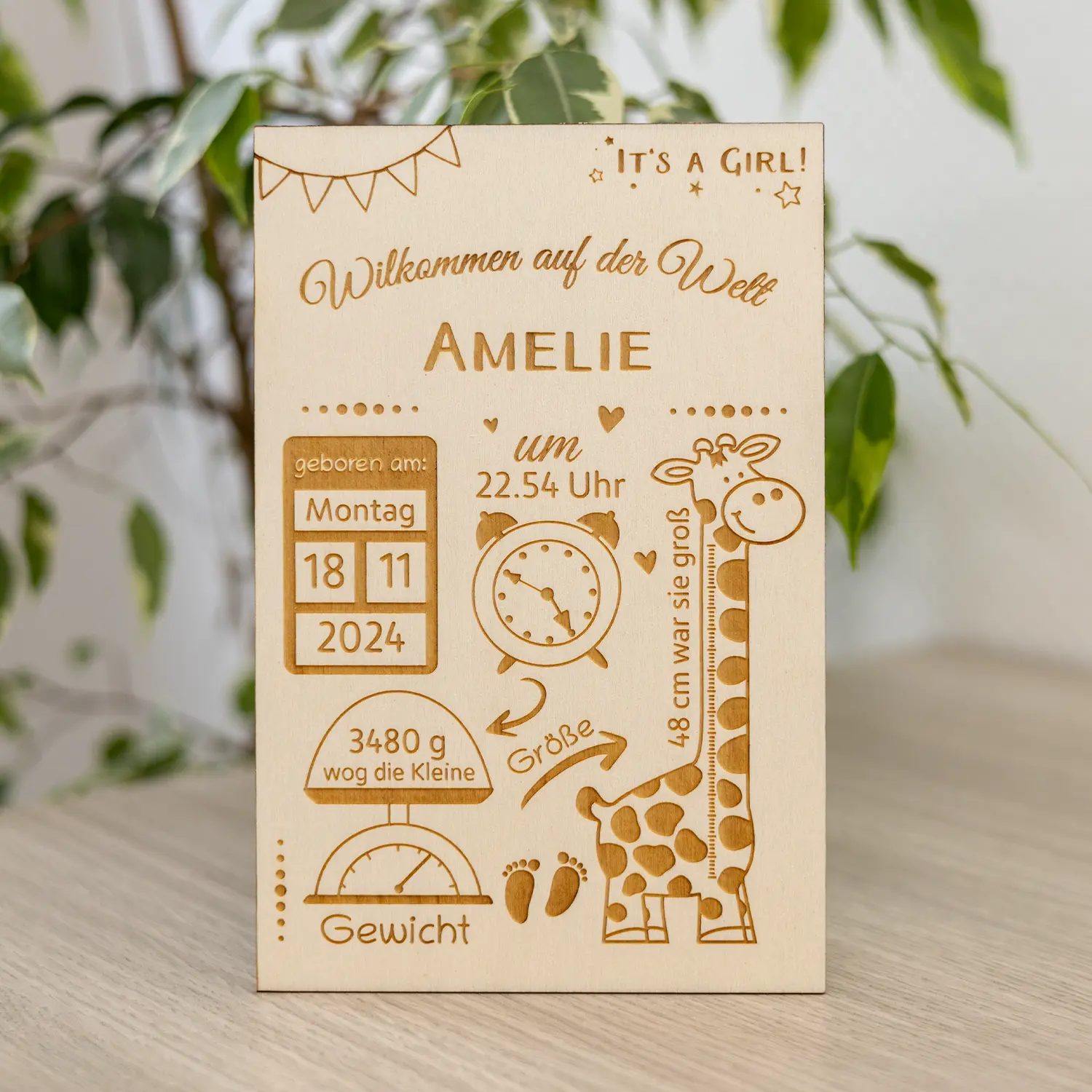 Geburtstafel aus Holz – Meilenstein – Herzlich Willkommen auf der Welt, personalisiert mit Namen und Geburtsdaten