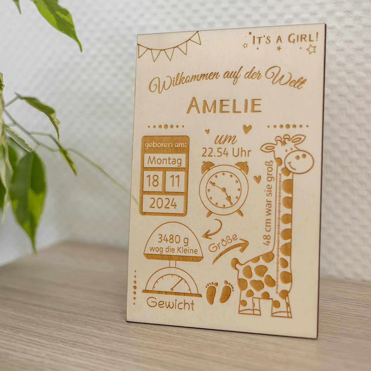Geburtstafel aus Holz – Meilenstein – Herzlich Willkommen auf der Welt, personalisiert mit Namen und Geburtsdaten – Bild 4