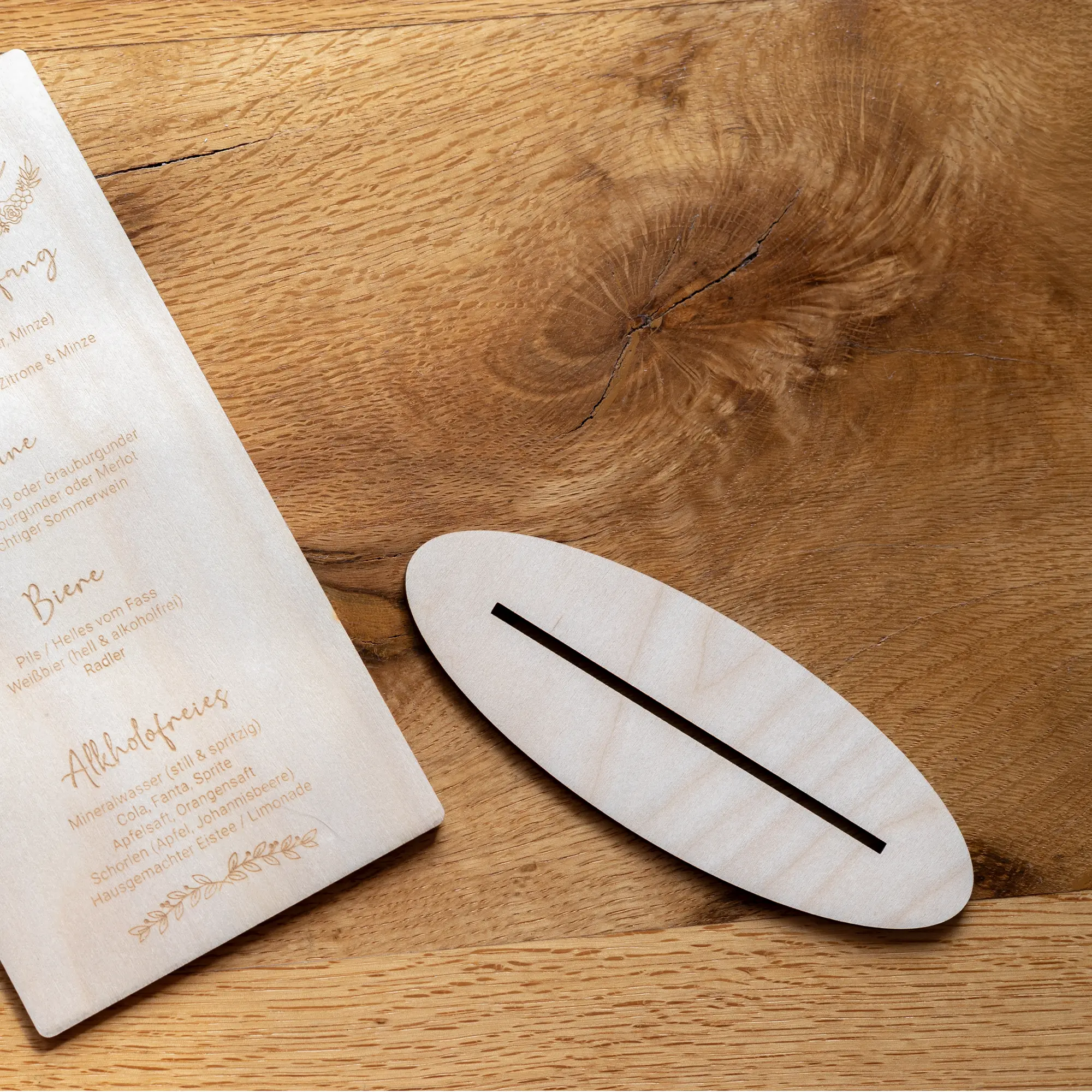 Personalisierte Menükarte für Hochzeiten aus Holz – Bild 4