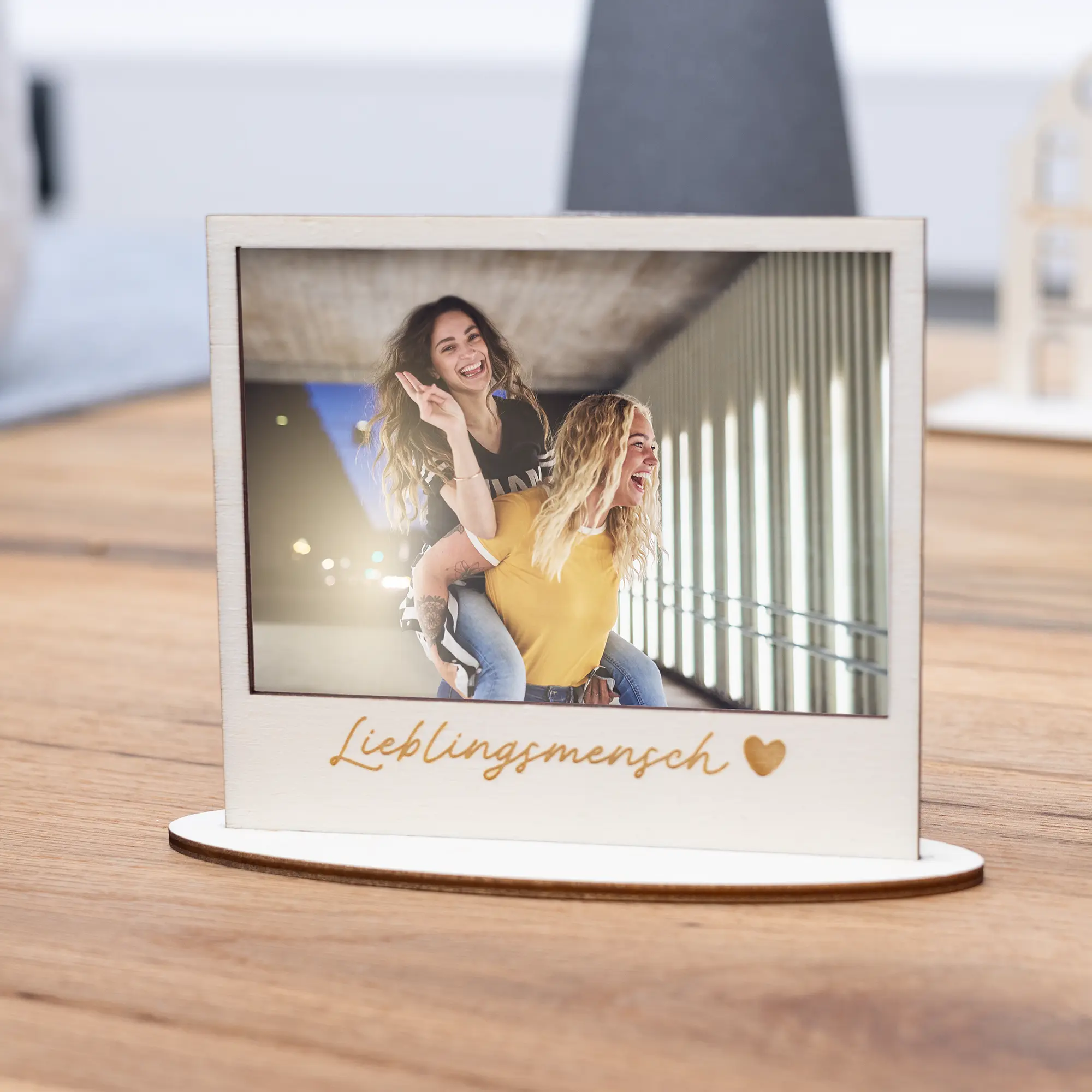 Personalisierte Holzbilderrahmen mit Wunschgravur – Bild 5