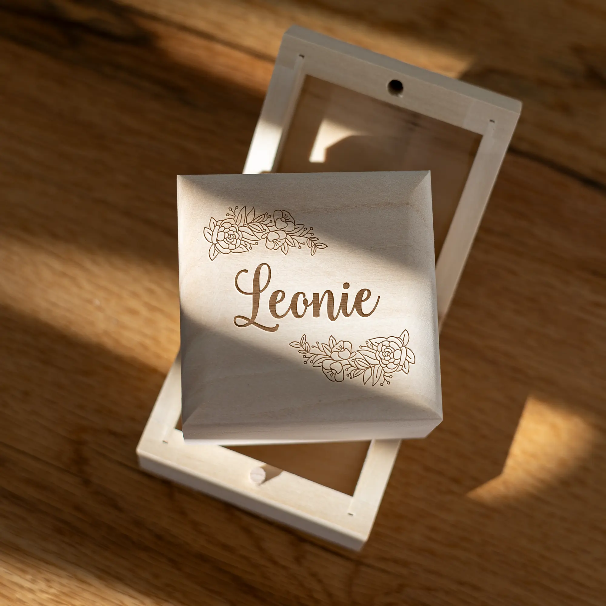 Personalisiertes Schmuckkästchen im floralen Design – Bild 6