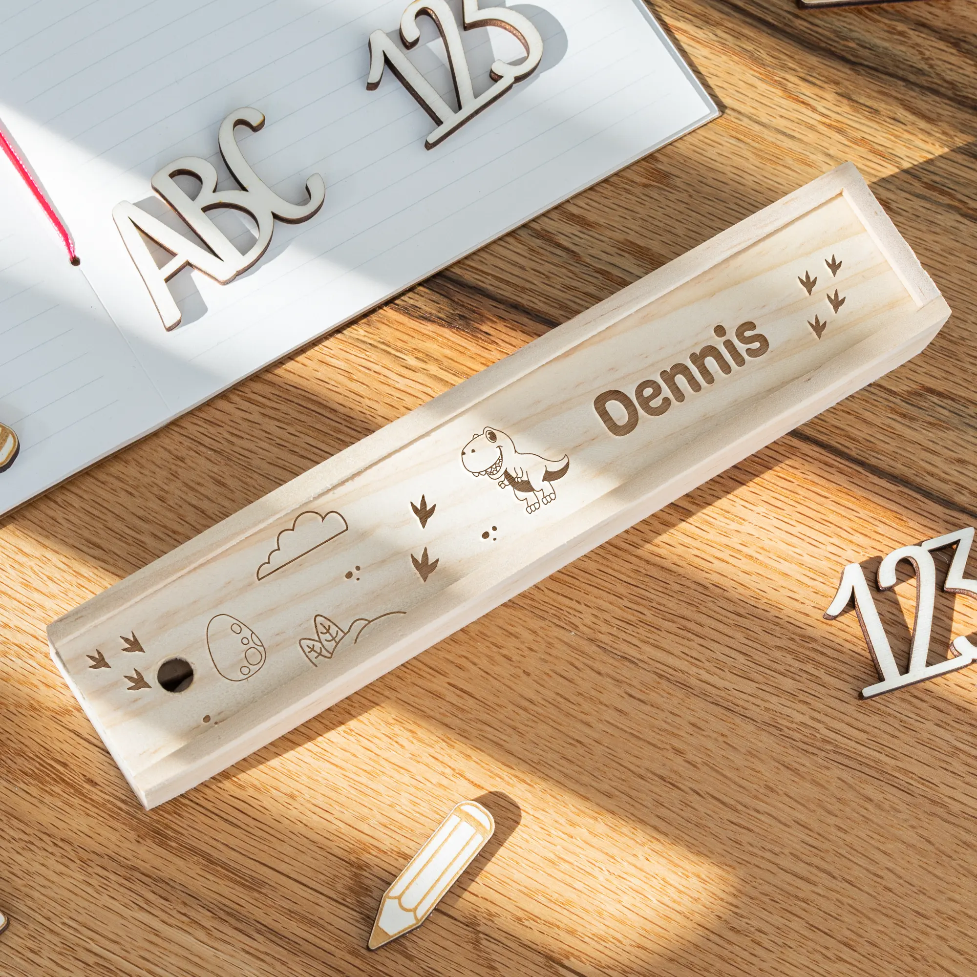 Personalisierte Stiftebox mit Lineal, Radiergummi & Anspitzer – Bild 8