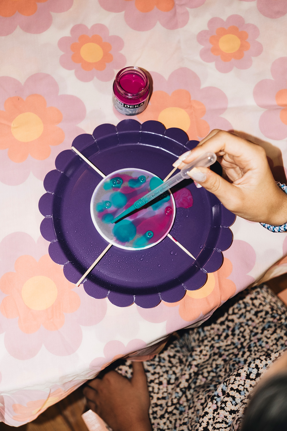 Partygeschirr “Magic Rainbow” – Bild 8